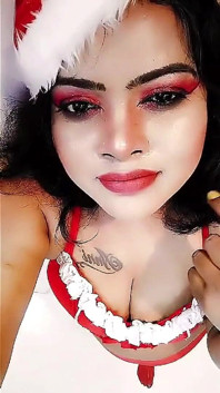 Sonia souhaite un joyeux Noël à tous ses fans et ses adeptes