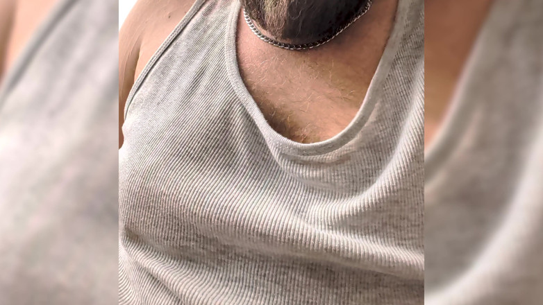 Alex Butt: Antrenament și ejaculare în colanți strâmți