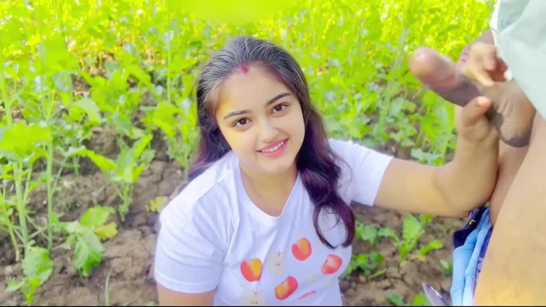 Your_aisha: Sali, belle villageoise desi, baise dans la jungle avec sa...