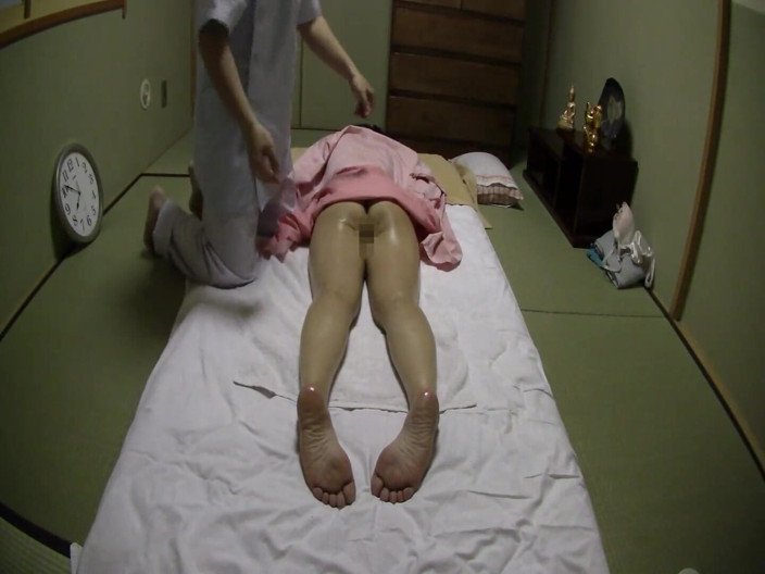 Vulture: What Kind of Massage She Booked, Ended up Cuckolding Their...