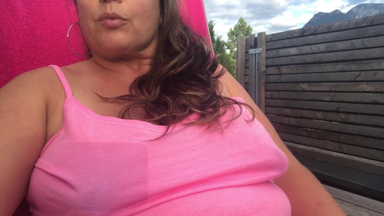 Tanja Tachee: Milk breasts with 43