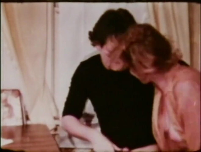 Vintage Usa: หนังเก่าเซ็กส์บ้าๆ ของสาวหีขาวมือใหม่