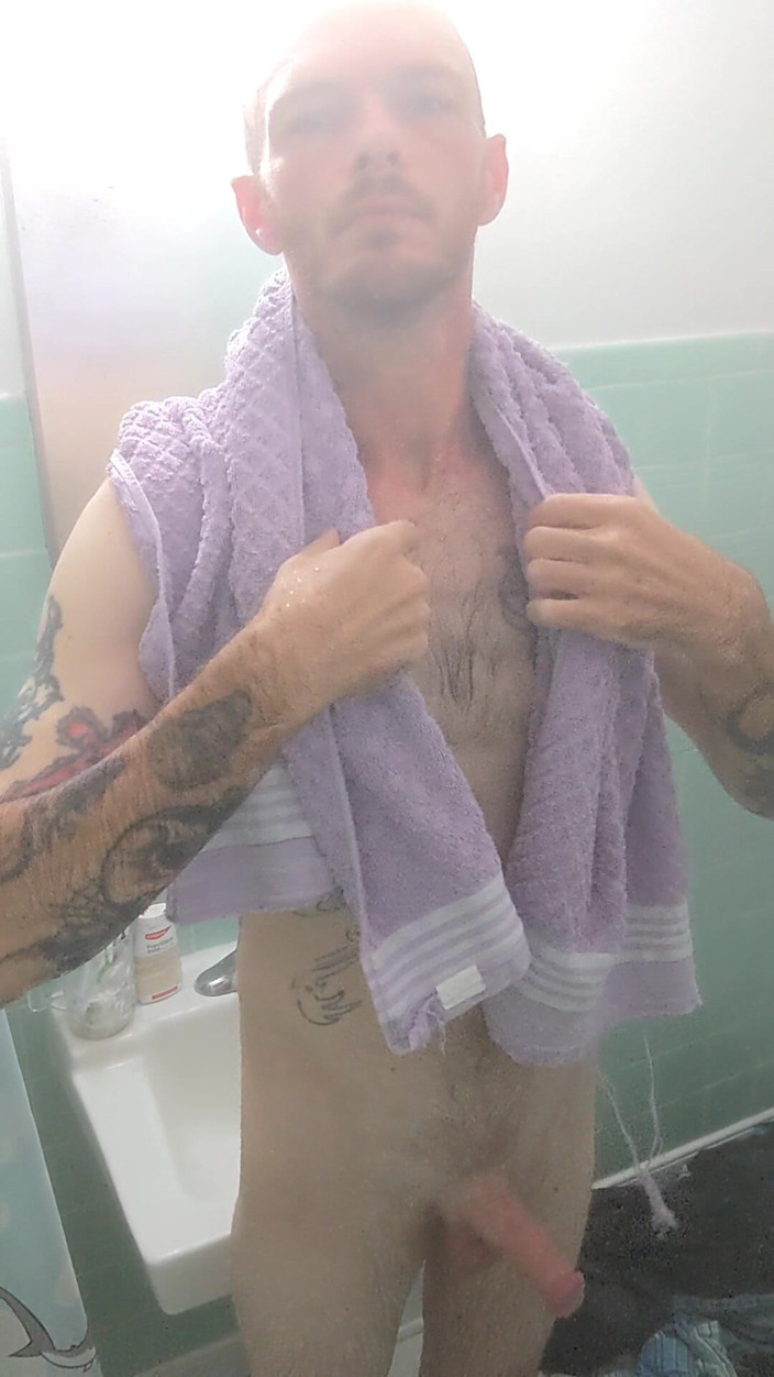 Codi Bonez: Pojďme se sexy sprchovat