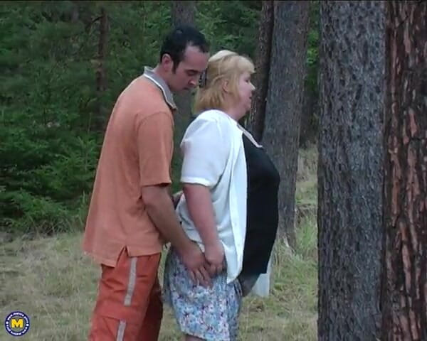 Mature NL: Blonde BBW Gets Fucked Hard in the Woods