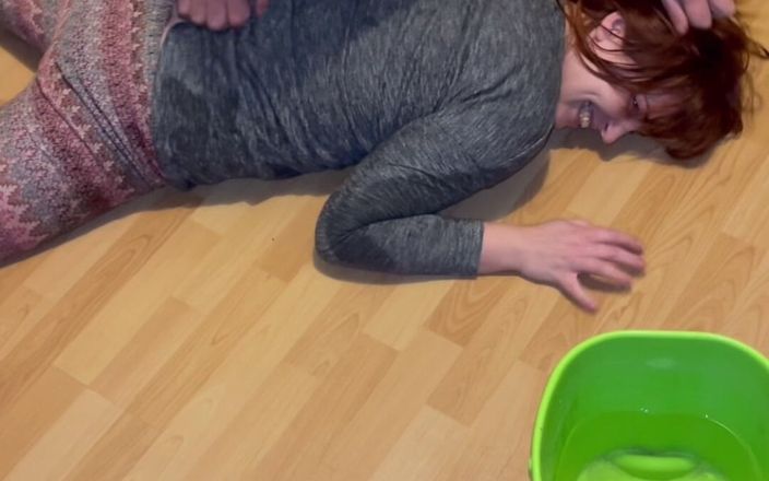 Elena917: Pisslet compilatie 7