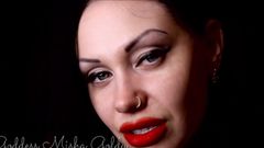 Goddess Misha Goldy: 首先，我要从你开始，从较小的增量吸你。我知道你上瘾的猪大脑是如何工作的。
