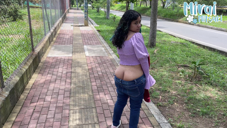 Mirai: Crăpar de cur în parc