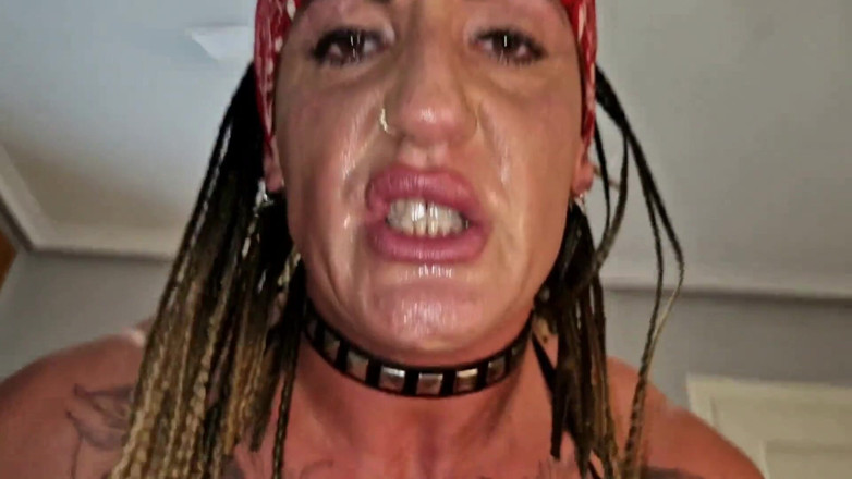 Danaxmuscles: Danaxmuscles sprengt und nimmt einen weißen bastard mit großem schwanz...