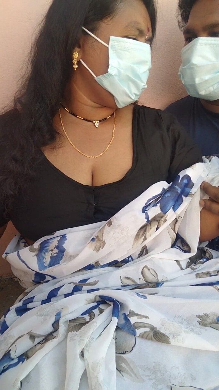 Benita sweety: Tamil Desi Outdoor Saree Sex with Step Brother