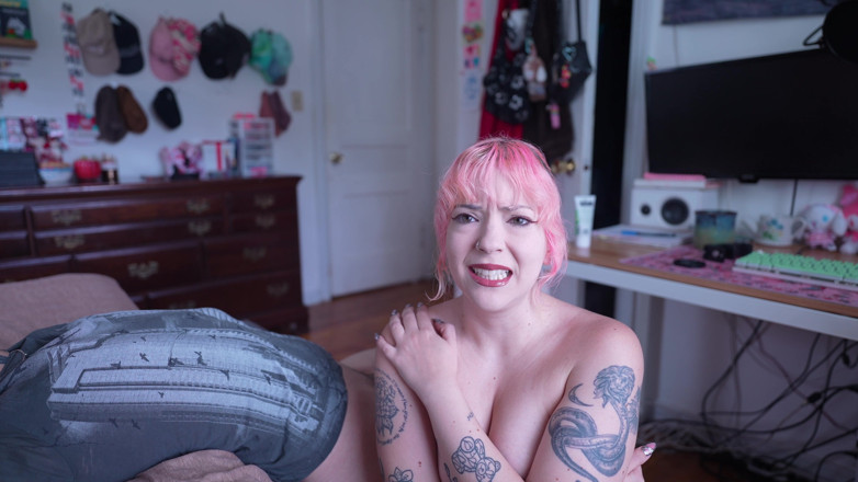 lilredvelvettt: Caught Cheating Turns Cucking