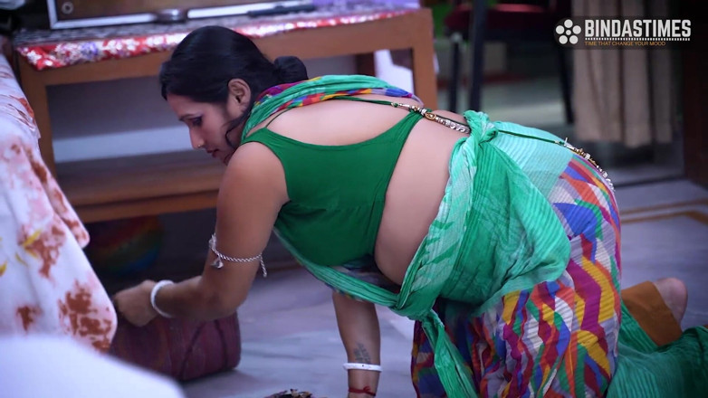 Cine Flix Media: Desi babe fucked hard ( Hindi audio )