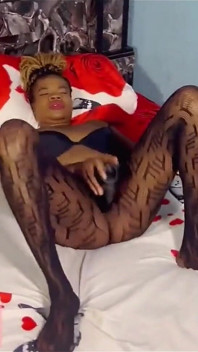 Real ladygold - scopa la sua migliore amica ex marito piu stravagante video