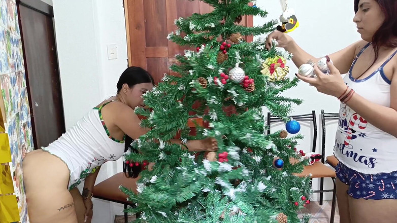 Lady: Oude stiefvader neukt een van zijn rondborstige, weelderige stiefdochter voor...