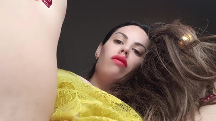 annikarain: Giantess Sanitised dan Supersized