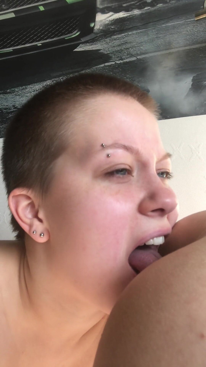 Vilu_and_Mi: She's Rimming My Disgusting Asshole Lol