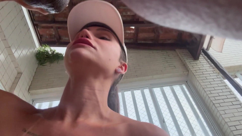 Agatha Lyra: Heute habe ich das süßeste Sperma geschluckt, das ich in...