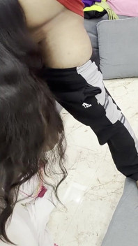 Horney Alisha daje lodzik elektryka i fucked ciężko