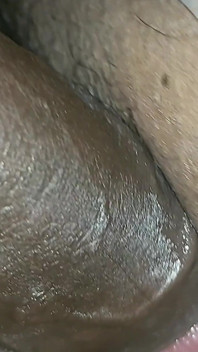 Pinki figa primo piano cazzo a pecorina e sperma sulla figa