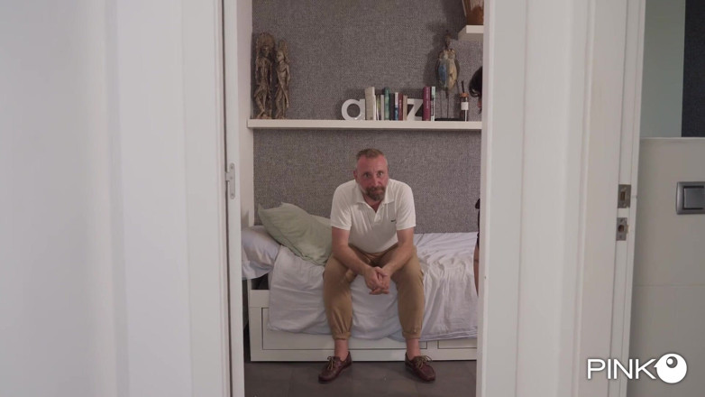 Pinko Club: Marisa Leone: dia mendapat fucking di pantat semasa teman lelakinya...