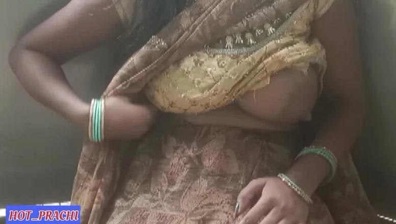 Hot prachi: Dorp mooie Bhabhi strakke kut buiten in het bos seksvideo,...