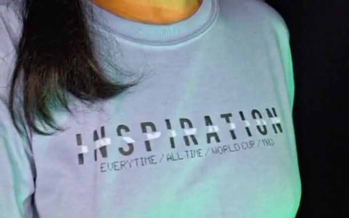 Sexpron: Fată la pensiune cu venituri suplimentare.