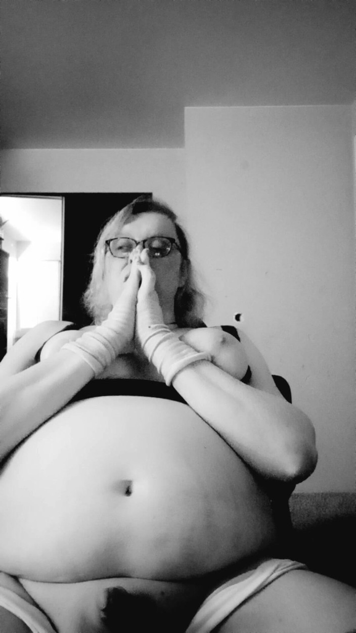 Princess Udders: Tetas en medias rasgadas - teléfono largo 1 en 1 en b &amp; w