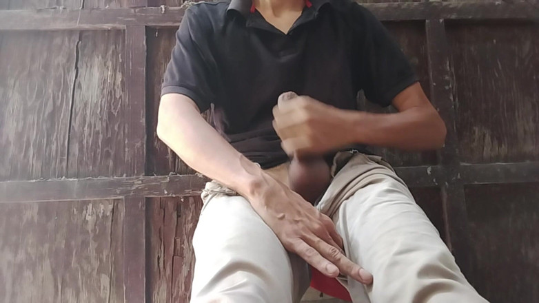 WolfGV: Merangkap lelaki Latin yang hangat