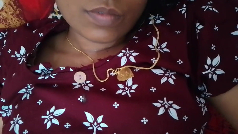 Skydreem1104: Tamil Wife Stimulates Her Husband's Penis with Her Feet at...
