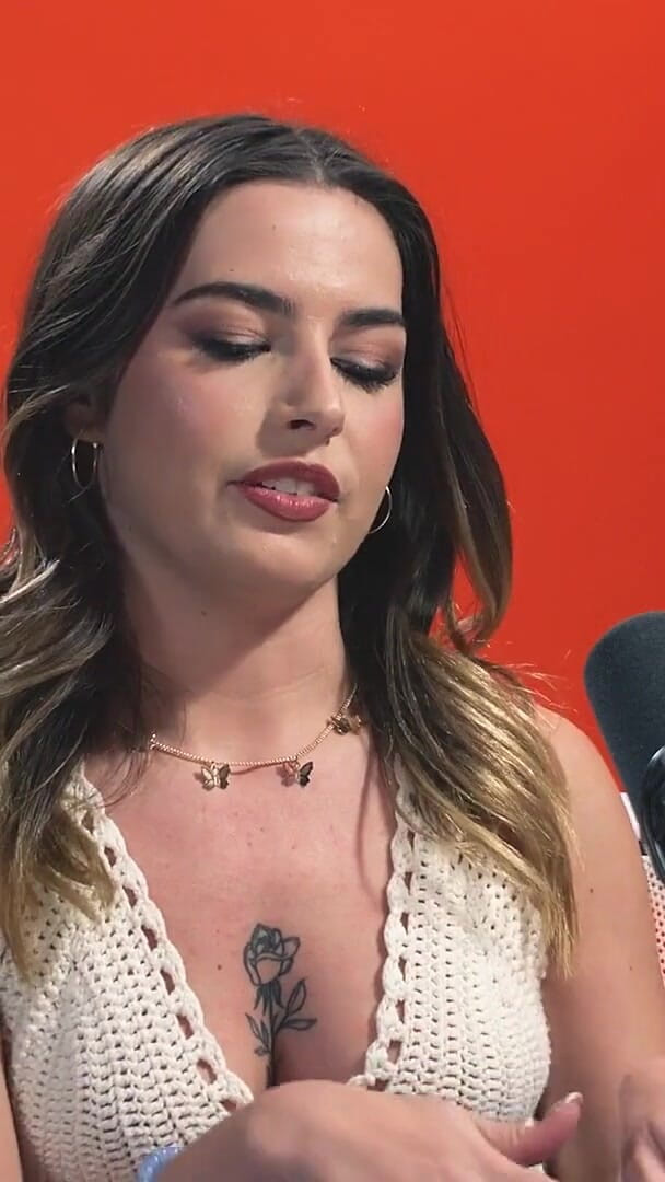 Adult Time Podcast: Chanel camryn la regina delle faretra | il podcast di Tempo...