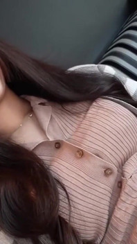 Pesante segreto. La donna sposata strappata dal senso di colpa entra in un oscuro e intenso incontro privato