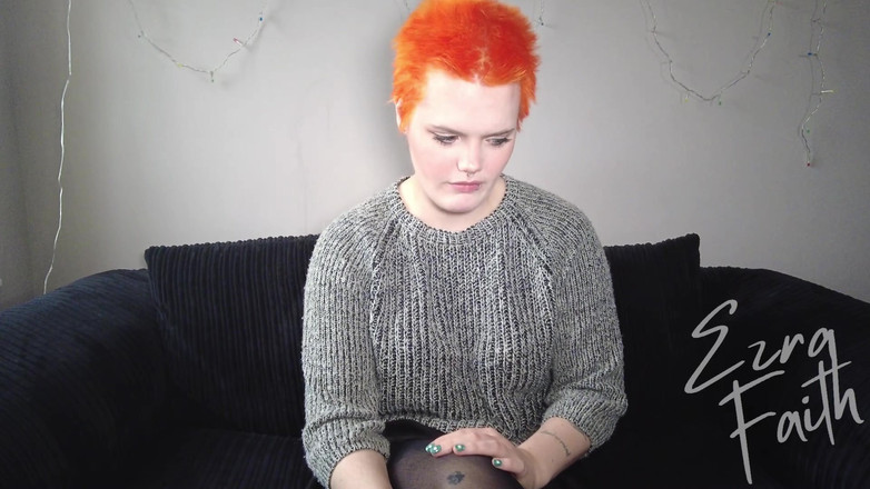 Ezra faith: Buzzcut ब्लैकमेल! बॉस मुझे मेरे बाल शेव करता है और चोदता है - रोते हुए सिर शेव करना, कोई गार्ड बज़कट नहीं - ezra Faith