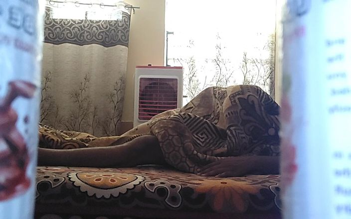 Khushboobhabi: Cậu bé để lại cho mẹ kế con gái riêng
