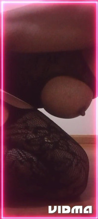 Laratransex tetas grandes