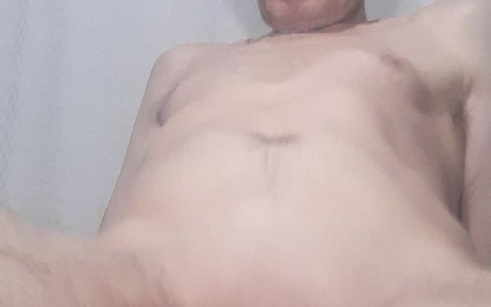 Big uncut hard cock: Ein großer, weicher Penis, aber sehr groß mit zwei sehr...