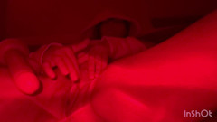 KapkanAruniCouple: 小继妹准备她的阴部。