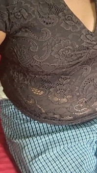 Schoonmaakster geile dame slaapkamer zo sexy