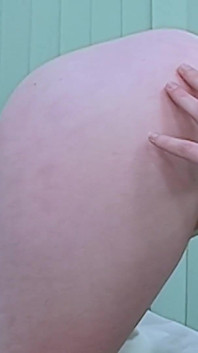 Zralá blondýnka Vanessa Peeing v Doktorovi
