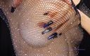 Rebecca Diamante Erotic Femdom: Adoration des petits seins et des longs ongles