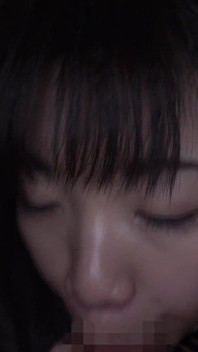 아오이 짱에게 제복을 입고 얼굴을 핥게 하고, 농후한 키스 & 페티쉬 섹스 플레이 & 삼키기 개인 POV