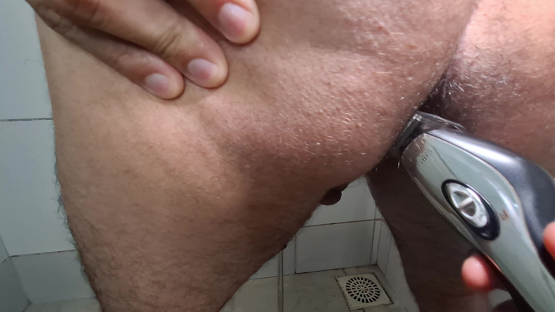 Mattos Movies: My Wife Shaved My Ass