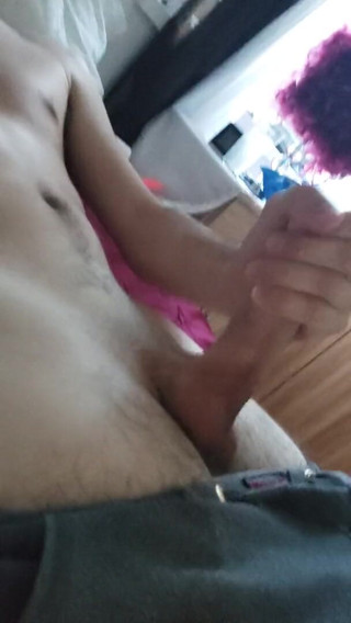 HornyCroDick: Chorvatka vyprazdňování koulí