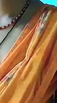 インドの新婚カップルによるヒンディー語の声でのフェラチオとマンコ舐めのセックスビデオ