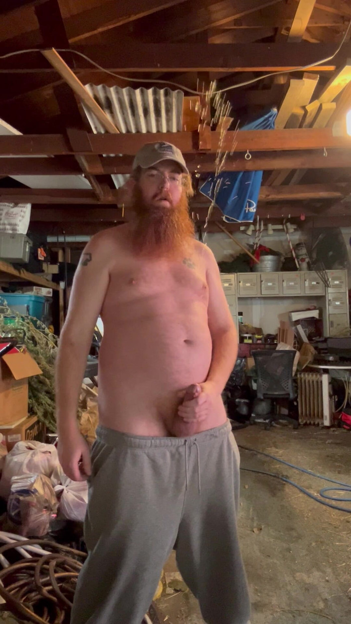 Big Baz: Il redneck ha bisogno di pisciare!