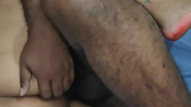 Desistar: 既婚妻が夫を裏切り、10代の義理の兄弟にセックスされる