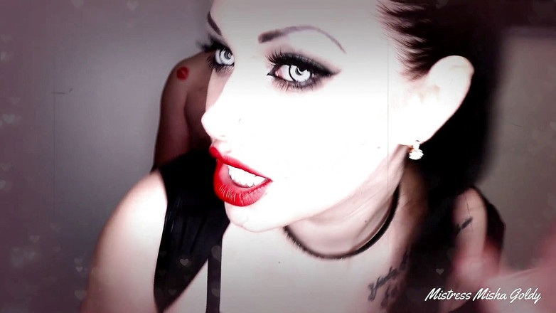 Goddess Misha Goldy: 私の悪魔のキスがあなたを絶頂させ、魂と命を失わせます!