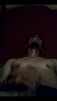 Zakar besar menolak air mani super sedap