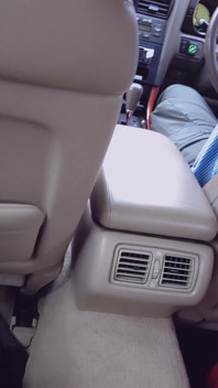 Diam-diam dientot di belakang uber