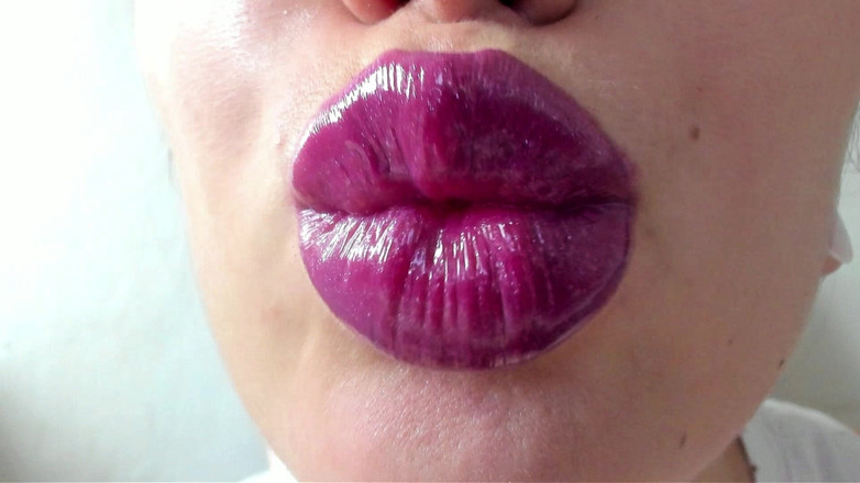 Rarible Diamond: Öpüşme sesleri 2