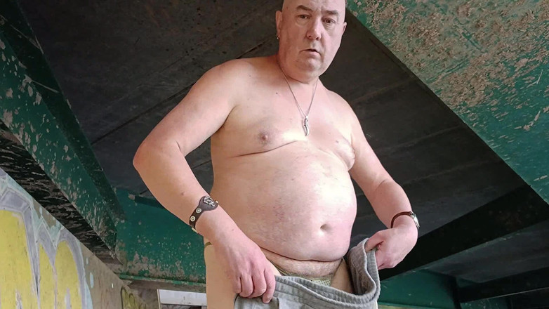 Pascal: Chubby Master Pig Pascal Jerk off with Mud
