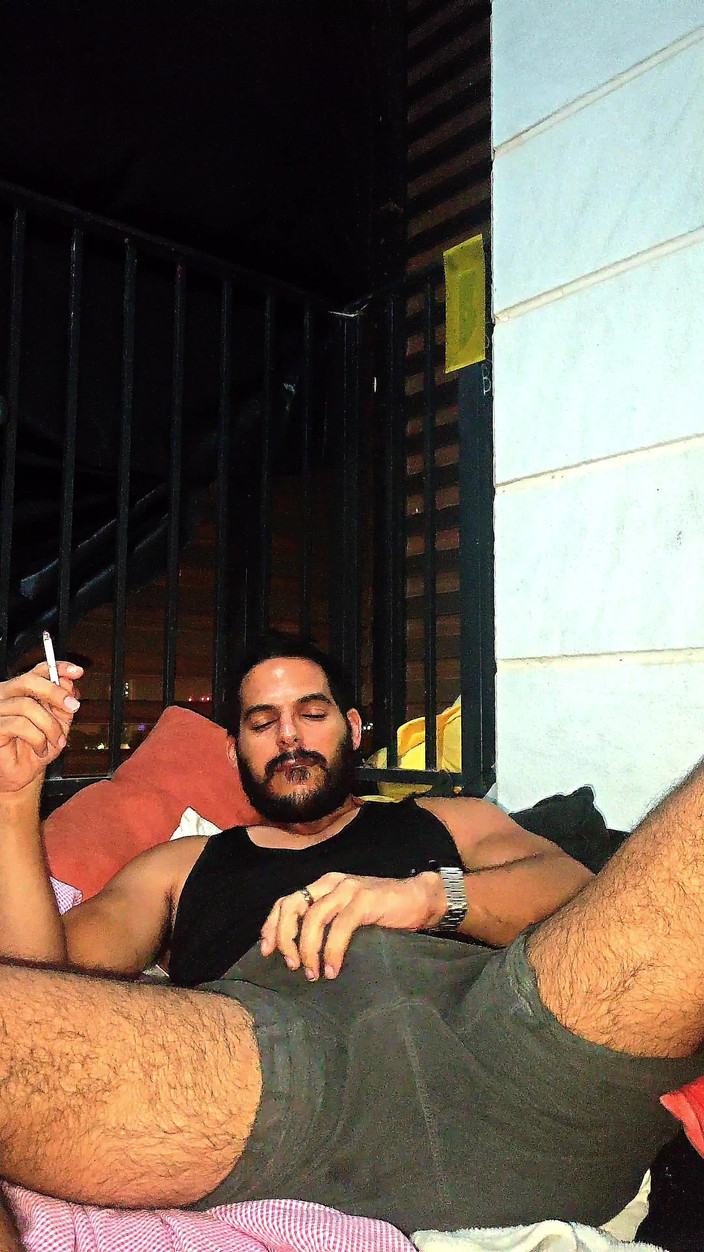 Grayalpha: Io ti fumo e succhia